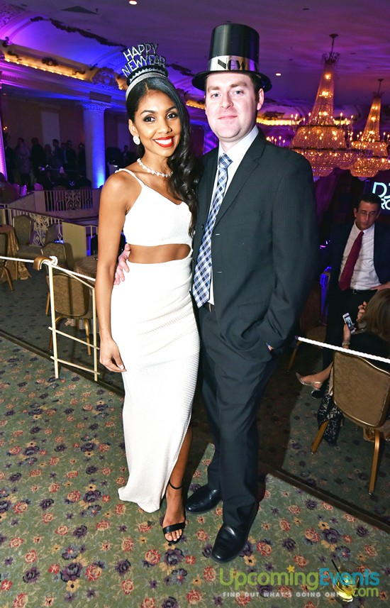 The Glitter City Gala - Philly's Hottest NYE Party! (PhillyChitChat.com)