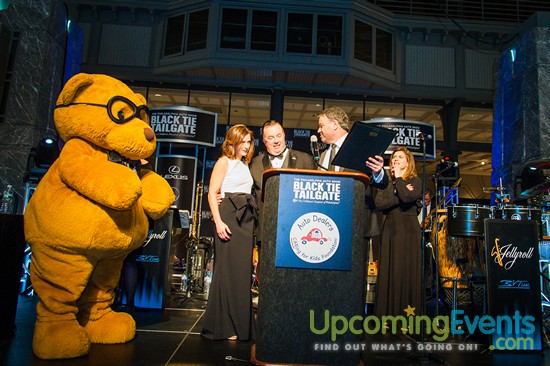 Black Tie Tailgate 2017 - Candid Event Photos