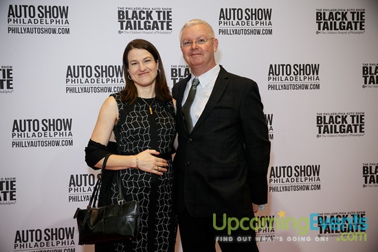 Black Tie Tailgate 2017 - Red Carpet Photos