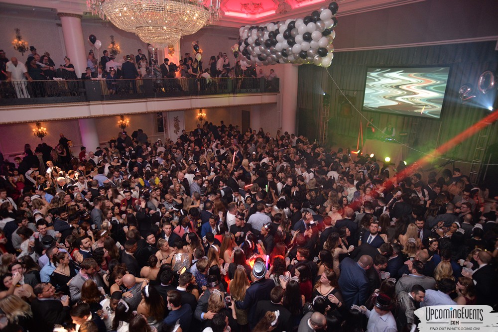 Glitter City Gala NYE Party at The Bellveue Hotel