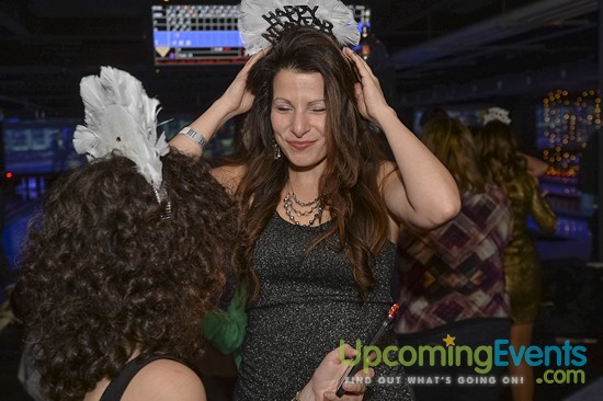 RESOLUTION: NYE @ Lucky Strike