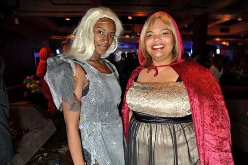 Halloween 2009 - Vampires + Vixens