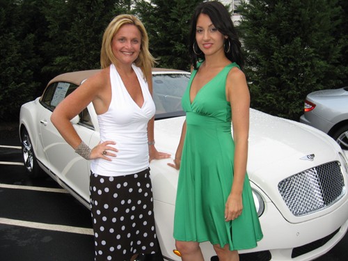 Cafe Madison's Happy Hour Car & Fashion Show