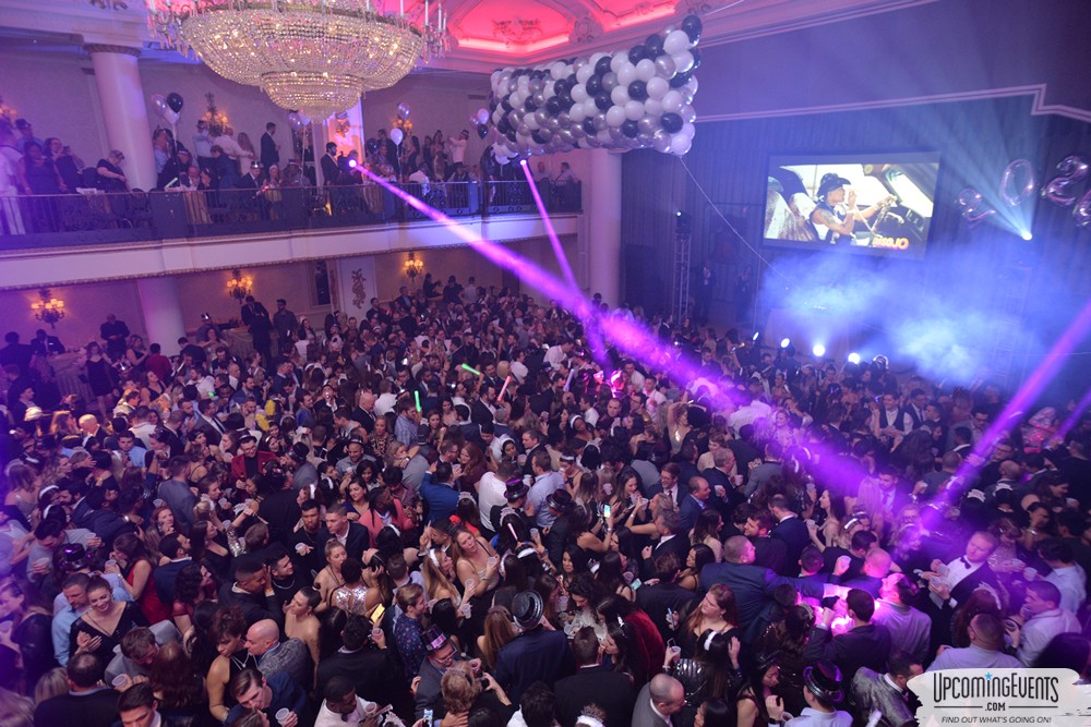 Glitter City Gala NYE Party at The Bellveue Hotel