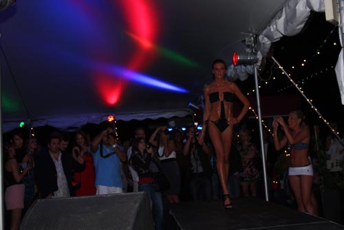 Fashion Up - Summer Fashions 2010