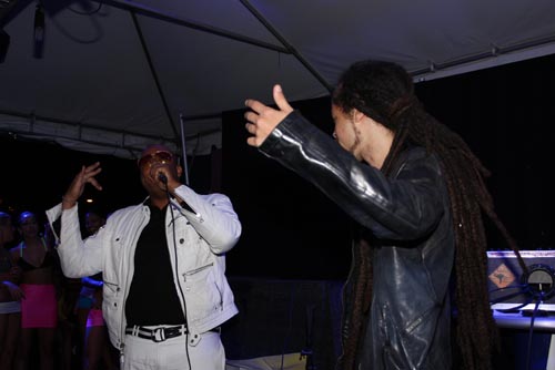 Fashion Up - Summer Fashions 2010