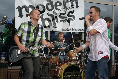 McFadden's EAGLES Home Game - Week 1