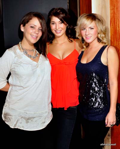 Fashion in Public (Gallery 2)