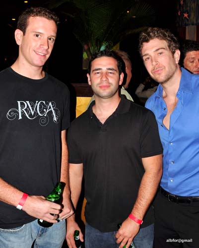 Fashion in Public (Gallery 2)