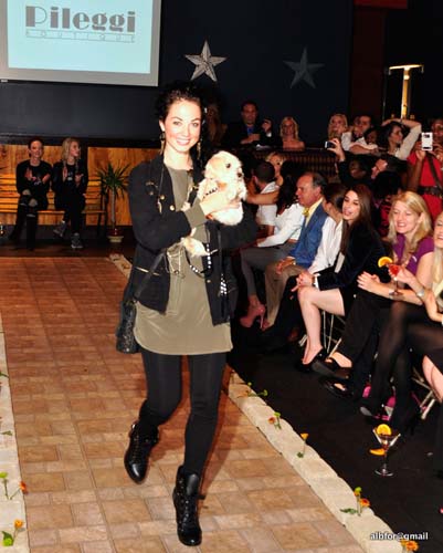 Fashion in Public (Gallery 2)