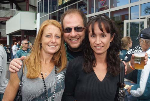 McFadden's EAGLES Home Game - Week 4