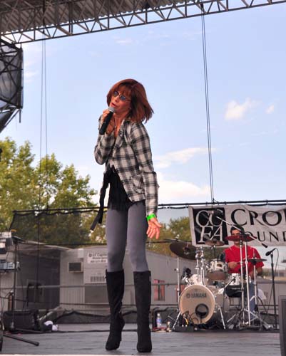 Sippin By The River 2010 (Gallery 1)