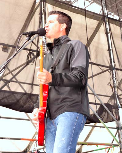 Sippin By The River 2010 (Gallery 1)