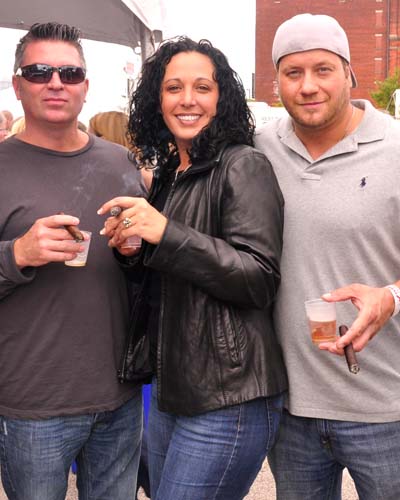 Sippin By The River 2010 (Gallery 1)