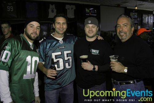 McFadden's EAGLES Home Game Week 6