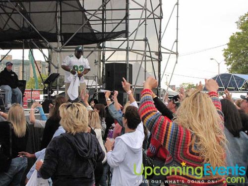 Sippin By The River 2010 (Gallery 5)