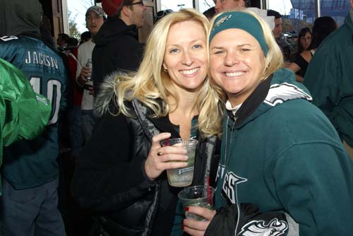 McFadden's EAGLES Away Game - Week 8