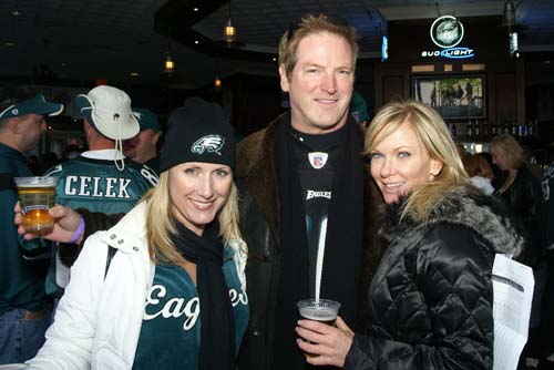 McFadden's EAGLES Away Game - Week 8