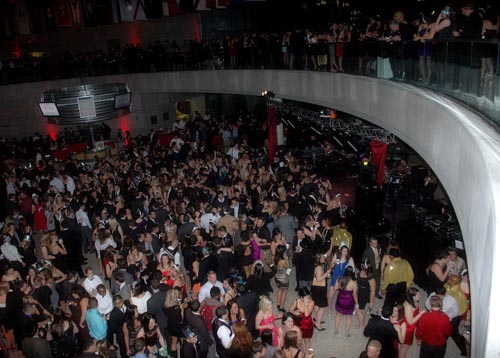 8th Annual Glitter City Gala (Gallery C, Set 1)