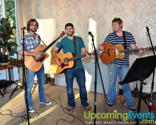 PW Concerts at Piazza