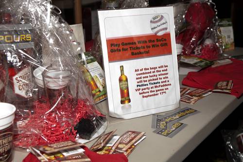 Fan Fridays @ Chickie & Petes NE Philly!