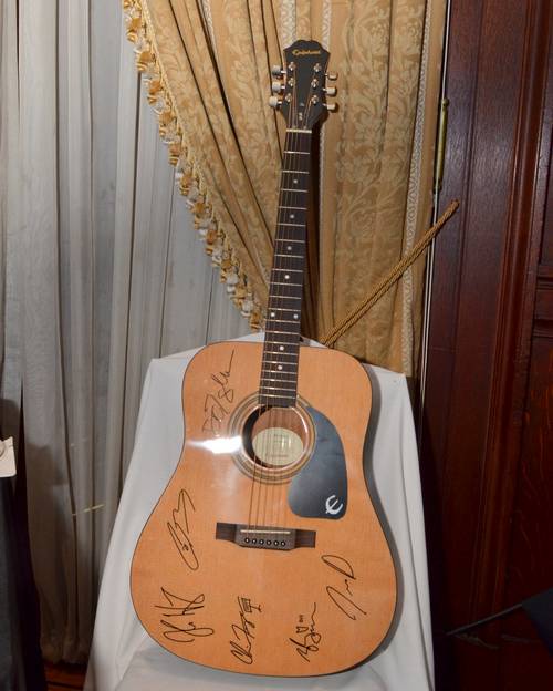 Shane Victorino All-Star Celebrity Fashion Show