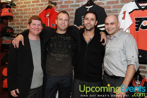 Mitchell & Ness DJ Quest Love