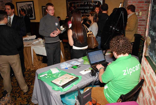 Happy Hour at Elephant & Castle