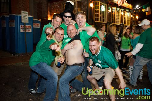 Erin Express New Deck Tavern