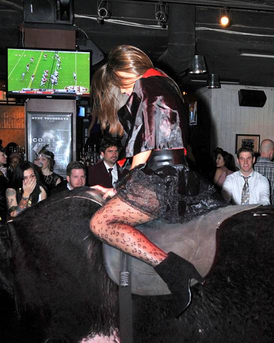 Haunted Hoedown @ Johnny Utah's