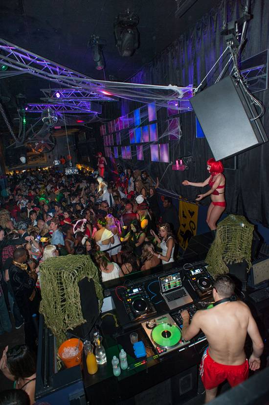 Vampires + Vixens 2013