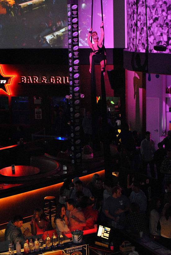 Thanksgiving Eve @ XFINITY Live!