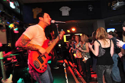 NYEPhilly.com Reunion Party @ Field House (Gallery 2)