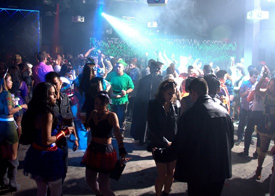 Vampires + Vixens @ Lit Ultrabar