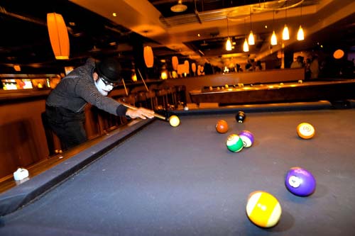 Halloween 2009 - Vampires + Vixens