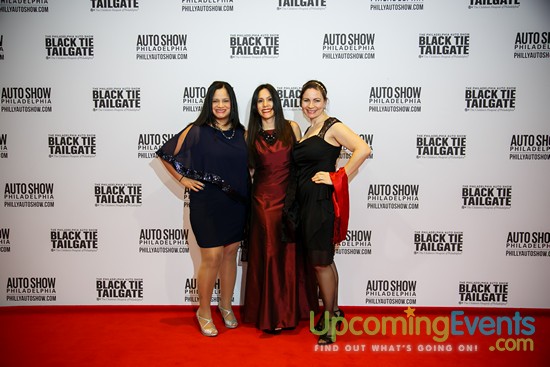 Black Tie Tailgate 2017 - Red Carpet Photos