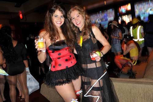 Halloween 2009 - Vampires + Vixens