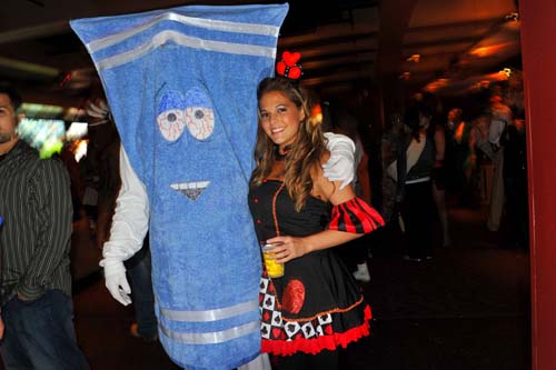 Halloween 2009 - Vampires + Vixens