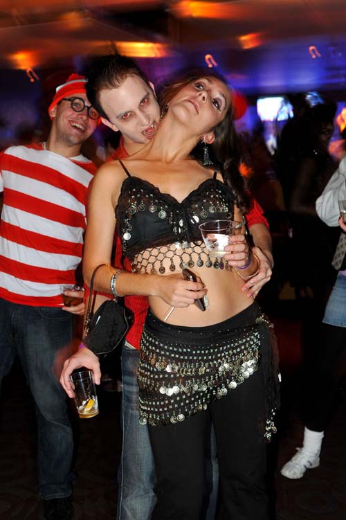 Halloween 2009 - Vampires + Vixens