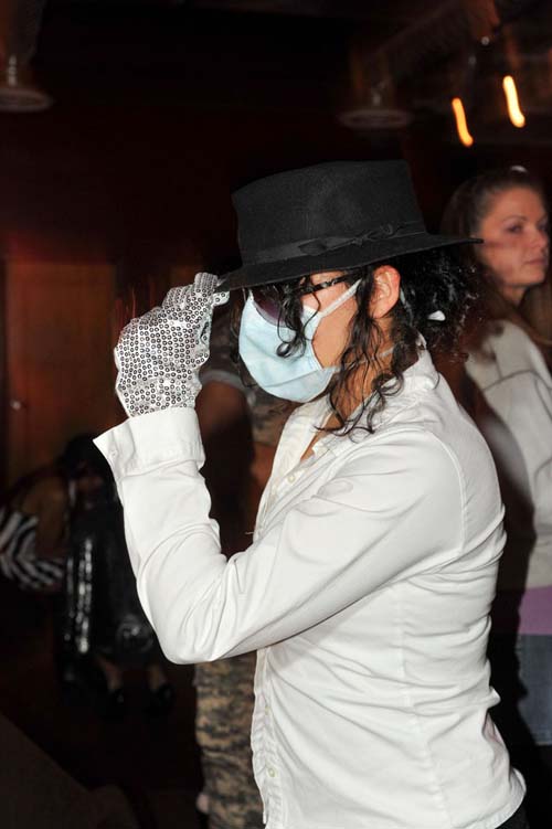 Halloween 2009 - Vampires + Vixens