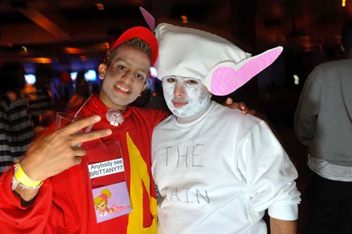 Halloween 2009 - Vampires + Vixens