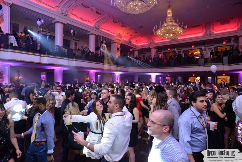 Glitter City Gala NYE Party at The Bellveue Hotel