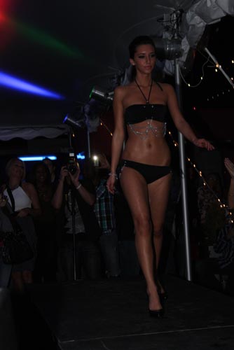 Fashion Up - Summer Fashions 2010