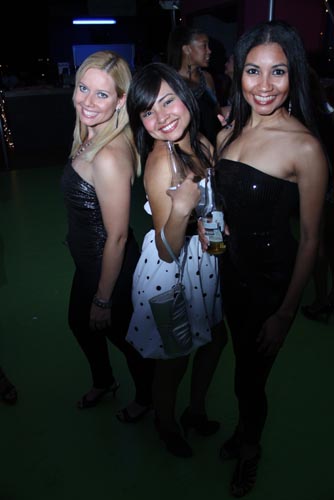 Fashion Up - Summer Fashions 2010