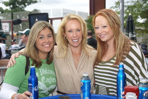 McFadden's EAGLES Home Game - Week 1