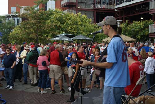 McFadden's EAGLES Away Game - Week 3 (Plus Phillies!)