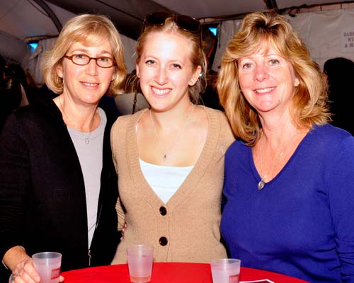 Sippin By The River 2010 (Gallery 1)