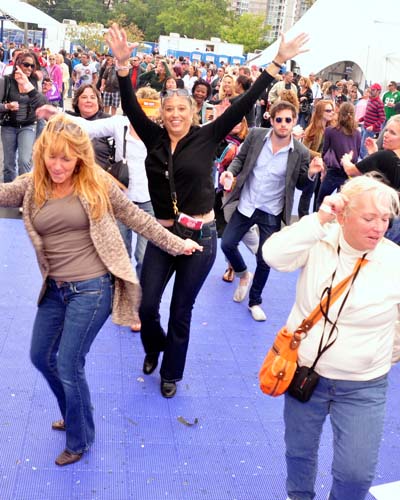 Sippin By The River 2010 (Gallery 1)