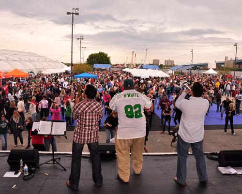 Sippin By The River 2010 (Gallery 1)