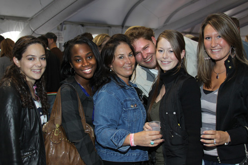 Sippin By The River 2010 (Gallery 3)